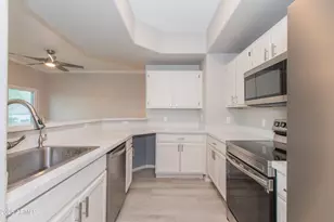 3236 E Chandler Blvd, Phoenix, AZ 85048 - Photo 22