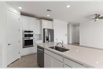 13411 W Rowel Road, Peoria, AZ 85383 - Photo 4