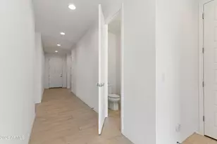 13411 W Rowel Rd, Peoria, AZ 85383 - Photo 10