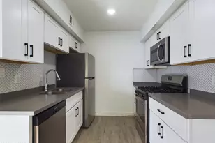 3038 N 38th St, Phoenix, AZ 85018 - Photo 4