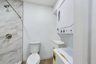 3038 N 38th St, Phoenix, AZ 85018 - Photo 2