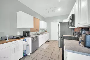 12022 W Belmont Dr, Avondale, AZ 85323 - Photo 10