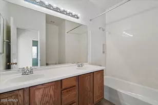 4662 W Fallen Leaf Ln, Glendale, AZ 85310 - Photo 20