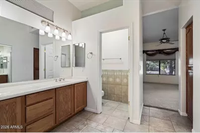 4662 W Fallen Leaf Lane, Glendale, AZ 85310 - Photo 16