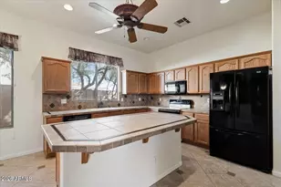 4662 W Fallen Leaf Ln, Glendale, AZ 85310 - Photo 32