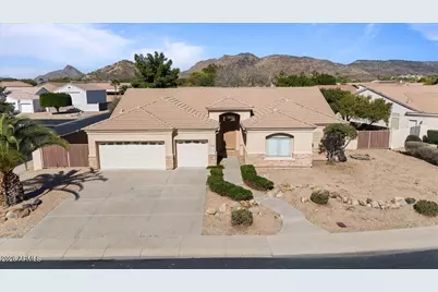 4662 W Fallen Leaf Lane, Glendale, AZ 85310 - Photo 48