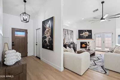 4301 E Betty Elyse Lane, Phoenix, AZ 85032 - Photo 10