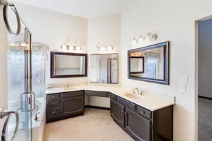 3931 E Nambe St, Phoenix, AZ 85044 - Photo 18