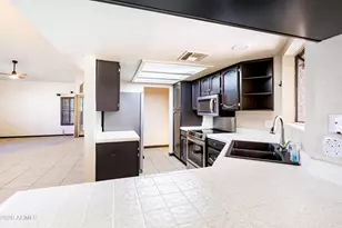 3931 E Nambe St, Phoenix, AZ 85044 - Photo 10