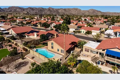 3931 E Nambe Street, Phoenix, AZ 85044 - Photo 2