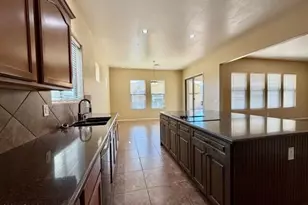 11919 W Monte Lindo Ln, Sun City, AZ 85373 - Photo 6