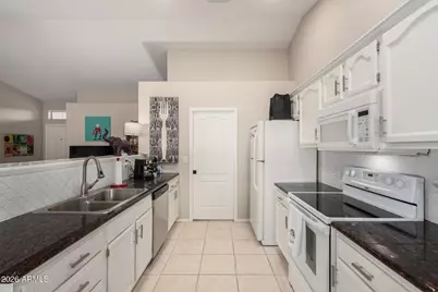 1298 E Brenda Drive, Casa Grande, AZ 85122 - Photo 10