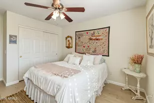 6419 W Honeysuckle Dr, Phoenix, AZ 85083 - Photo 38