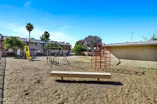 14 E Hermosa Dr, Tempe, AZ 85282 - Photo 30