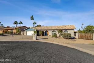 2918 E Joan D Arc Ave, Phoenix, AZ 85032 - Photo 2