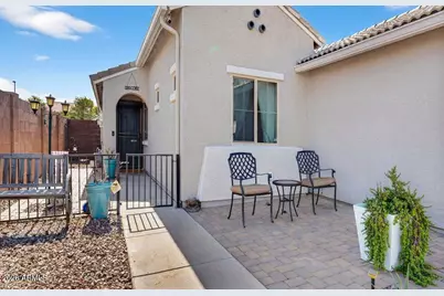 2033 E Saddlebrook Road, Gilbert, AZ 85298 - Photo 6