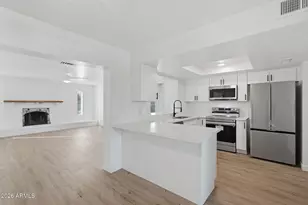 3171 W Orchid Ln, Phoenix, AZ 85051 - Photo 14