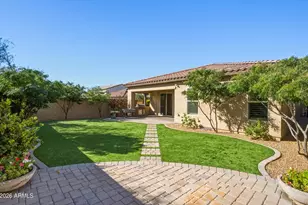 18125 N 65th Pl, Phoenix, AZ 85054 - Photo 32