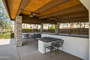 18125 N 65th Pl, Phoenix, AZ 85054 - Photo 38