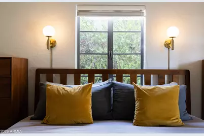 530 W Wilshire Drive, Phoenix, AZ 85003 - Photo 32