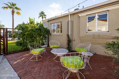 530 W Wilshire Drive, Phoenix, AZ 85003 - Photo 44