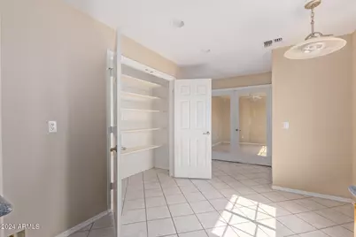 9960 W Devonshire Drive, Arizona City, AZ 85123 - Photo 18