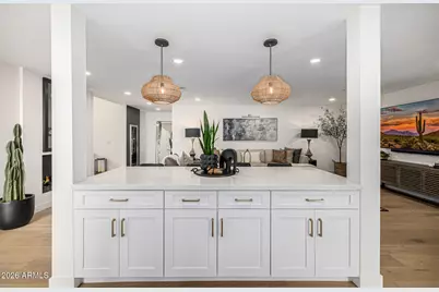 7770 E Camelback Road #11, Scottsdale, AZ 85251 - Photo 16