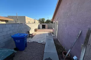 1617 E Oak St, Phoenix, AZ 85006 - Photo 2