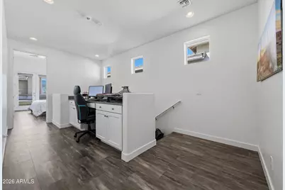 11900 N 32nd Street #17, Phoenix, AZ 85028 - Photo 14