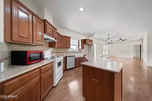 39624 N Central Ave, Phoenix, AZ 85086 - Photo 12