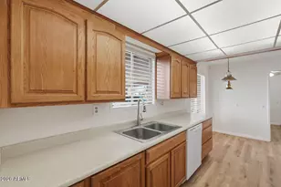 18401 N 108th Dr, Sun City, AZ 85373 - Photo 8