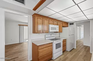 18401 N 108th Dr, Sun City, AZ 85373 - Photo 12