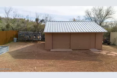 37115 S Rincon Road, Wickenburg, AZ 85390 - Photo 18