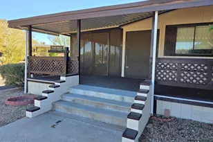 2233 E Behrend Dr, Phoenix, AZ 85024 - Photo 6