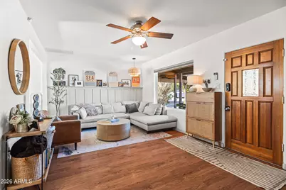 4013 E Indianola Avenue, Phoenix, AZ 85018 - Photo 2