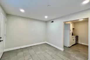 1973 E 10th St, Tempe, AZ 85281 - Photo 2