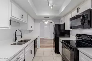 10444 N 69th St, Paradise Valley, AZ 85253 - Photo 14