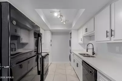 10444 N 69th Street #206, Paradise Valley, AZ 85253 - Photo 14