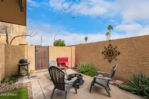 948 S Alma School Rd, Mesa, AZ 85210 - Photo 14