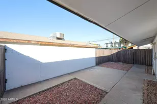 3022 N 37th St, Phoenix, AZ 85018 - Photo 4