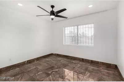 4141 W Diana Avenue, Phoenix, AZ 85051 - Photo 20