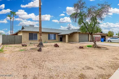 4141 W Diana Avenue, Phoenix, AZ 85051 - Photo 2