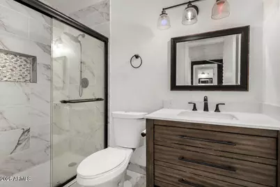 4141 W Diana Avenue, Phoenix, AZ 85051 - Photo 18