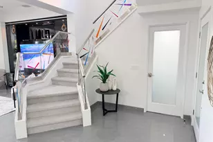 8989 N Gainey Center Dr, Scottsdale, AZ 85258 - Photo 24