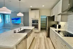 4740 E Tierra Buena Ln, Phoenix, AZ 85032 - Photo 8