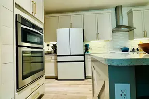 4740 E Tierra Buena Ln, Phoenix, AZ 85032 - Photo 2