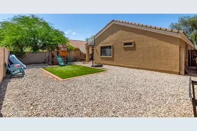 23749 W Grove Street, Buckeye, AZ 85326 - Photo 18