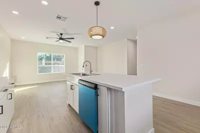9425 N 9th Avenue, Phoenix, AZ 85021 - Photo 6