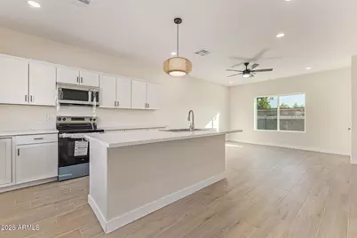 9425 N 9th Avenue, Phoenix, AZ 85021 - Photo 6