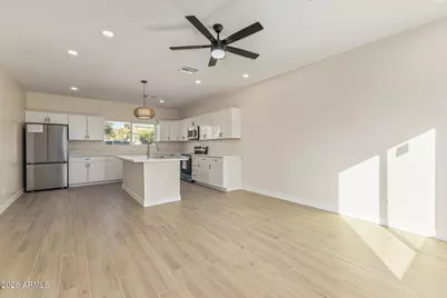 9425 N 9th Avenue, Phoenix, AZ 85021 - Photo 4